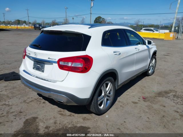 2019 MERCEDES-BENZ GLA 250 WDCTG4GB9KU013021 Photo 3