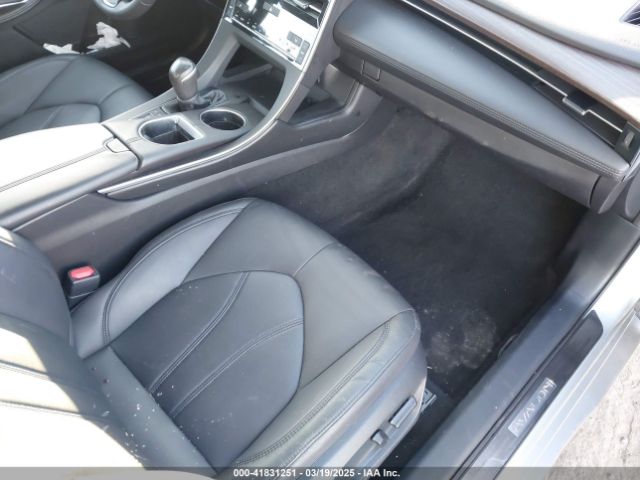4T1AZ1FBXNU085305 Toyota AVALON XLE