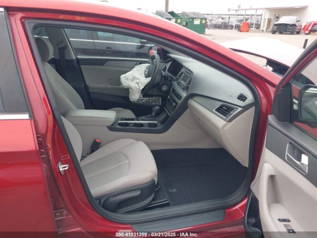 2016 HYUNDAI SONATA 5NPE24AF8GH393365 Photo 4