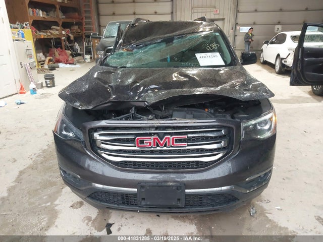1GKKNTLS0HZ318818 GMC Acadia Sle-2