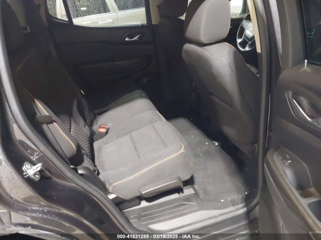 1GKKNTLS0HZ318818 GMC Acadia Sle-2