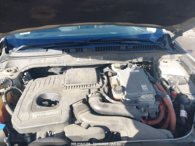 3FA6P0LUXFR133979 Ford Fusion Hybrid Se