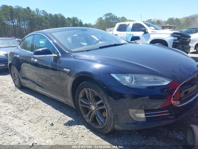 2013 TESLA MODEL S 5YJSA1CNXDFP20609 Photo 0