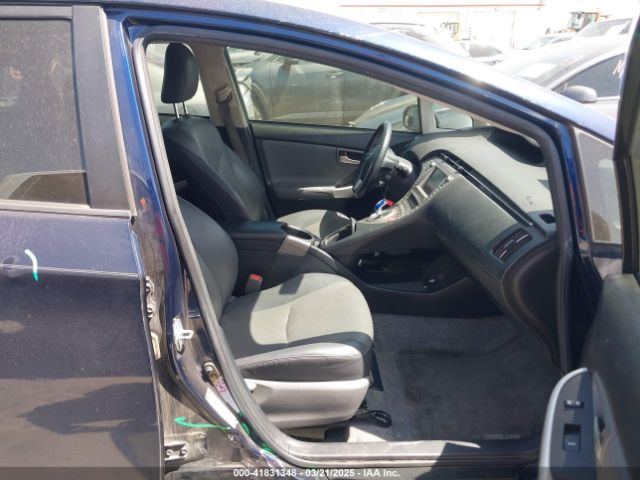 JTDKN3DU3E1748350 Toyota Prius Four