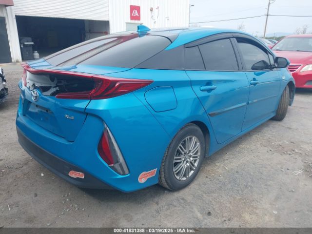 JTDKARFP9L3139982 Toyota Prius Prime Xle
