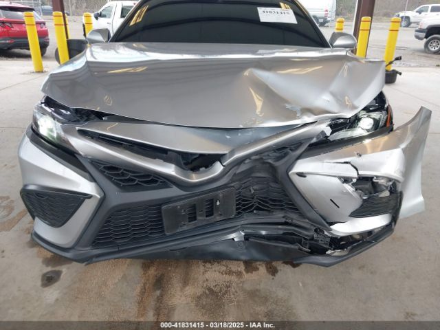 4T1G11AK8NU690920 Toyota CAMRY SE