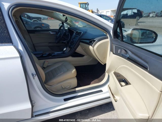 3FA6P0H9XER368336 Ford FUSION SE