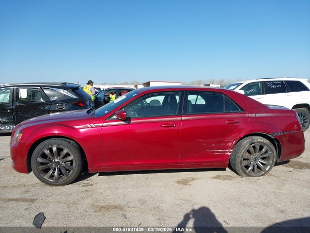 2C3CCABG1EH331116 Chrysler 300 300s