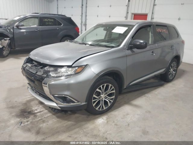 JA4AD2A3XJZ054569 Mitsubishi Outlander Es