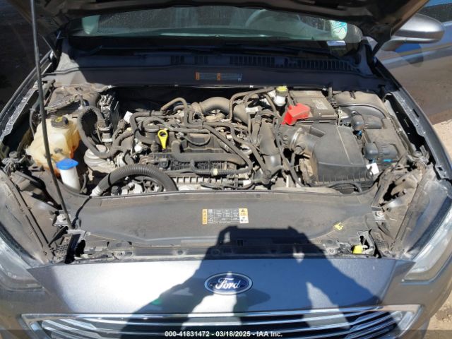 3FA6P0HD9KR104024 Ford FUSION SE