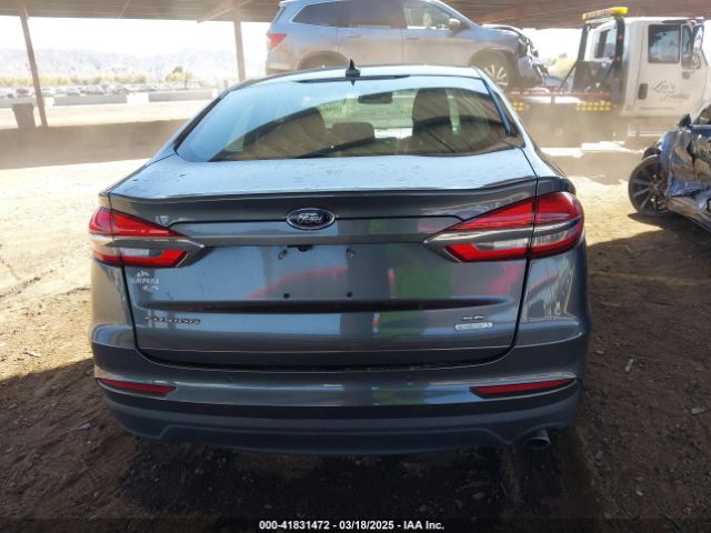3FA6P0HD9KR104024 Ford FUSION SE