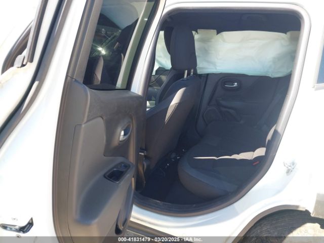 ZACNJDE1XNPN71389 Jeep Renegade Altitude 4x4
