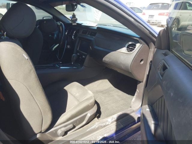 1ZVBP8AM5E5287752 Ford Mustang V6