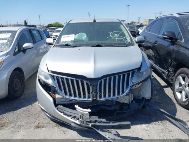 2LMDJ6JK8EBL15698 Lincoln MKX