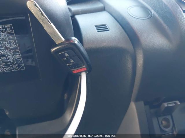 2019 HONDA FIT 3HGGK5H60KM717921 Photo 10