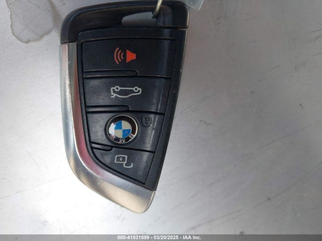 3MW5R1J02M8B87329 BMW 330I