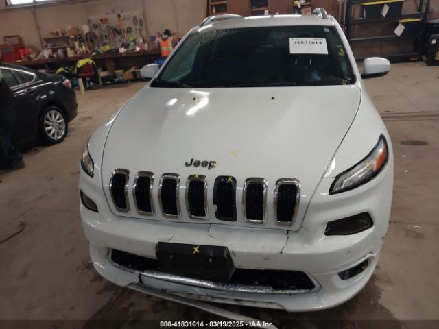 1C4PJMJX1JD598043 Jeep Cherokee Overland 4x4