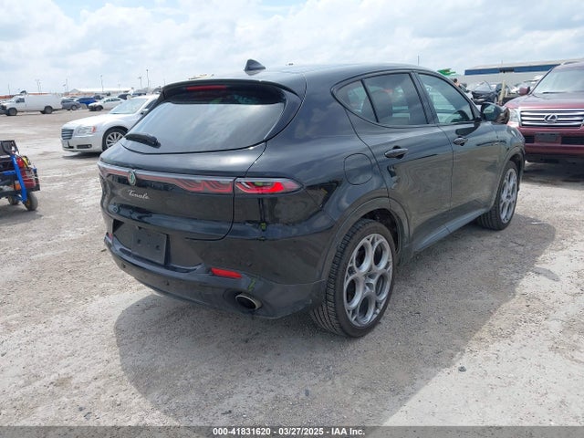 ZASPATDW3R3048717 Alfa Romeo Tonale Veloce Eawd