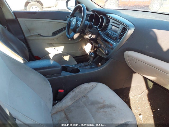5XXGM4A74FG382238 KIA Optima Lx