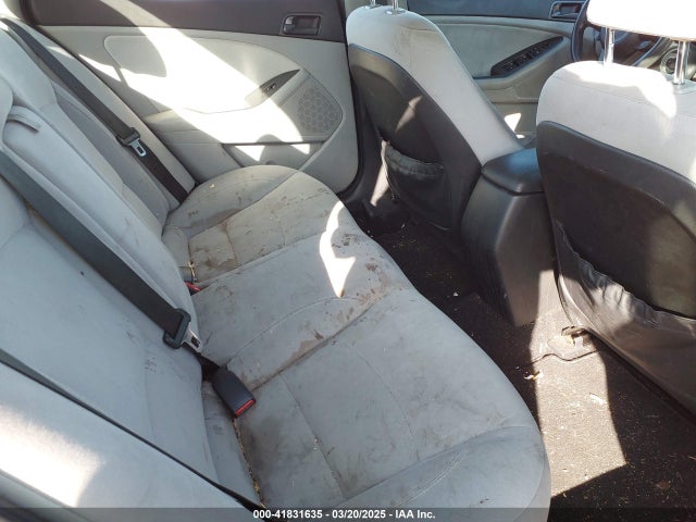 5XXGM4A74FG382238 KIA Optima Lx