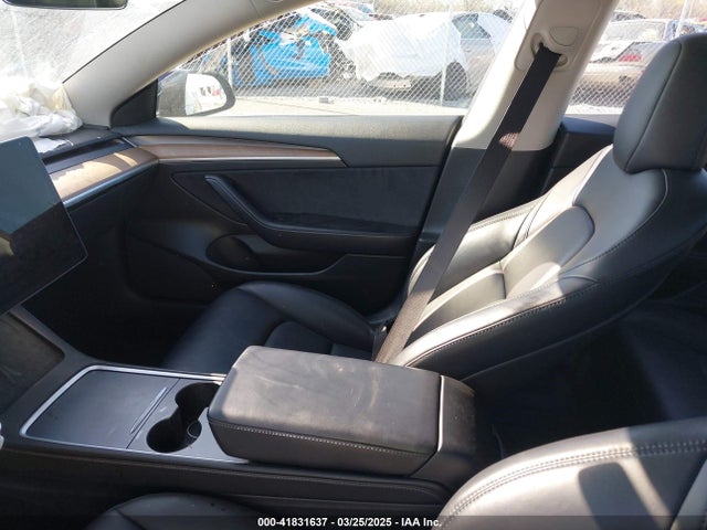 2023 TESLA MODEL 3 5YJ3E1EA2PF696877 Photo 4