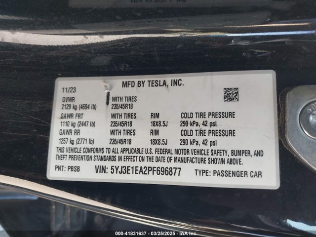 2023 TESLA MODEL 3 5YJ3E1EA2PF696877 Photo 8