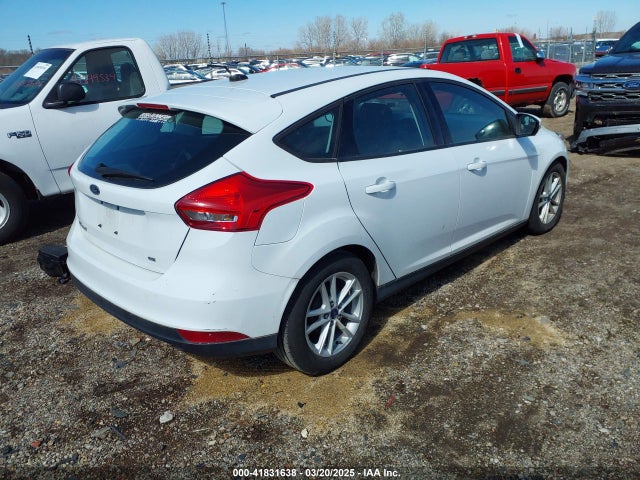 1FADP3K29HL217852 Ford FOCUS SE