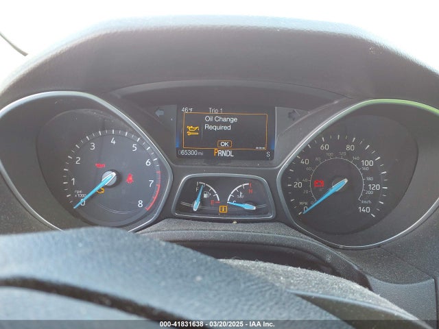 1FADP3K29HL217852 Ford FOCUS SE