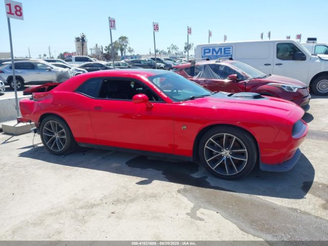 2C3CDZFJ0HH636368 Dodge Challenger 392 Hemi Scat Pack Shaker