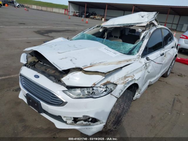 3FA6P0UU6HR264912 Ford Fusion Hybrid S