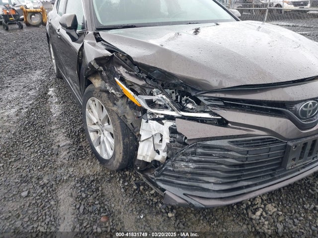 4T1B11HK9KU744852 Toyota CAMRY LE