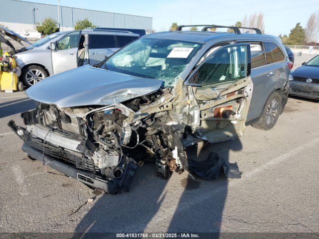 5TDJGRFH8KS068239 Toyota Highlander Hybrid Xle