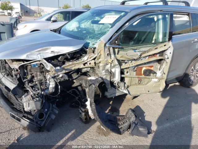 5TDJGRFH8KS068239 Toyota Highlander Hybrid Xle