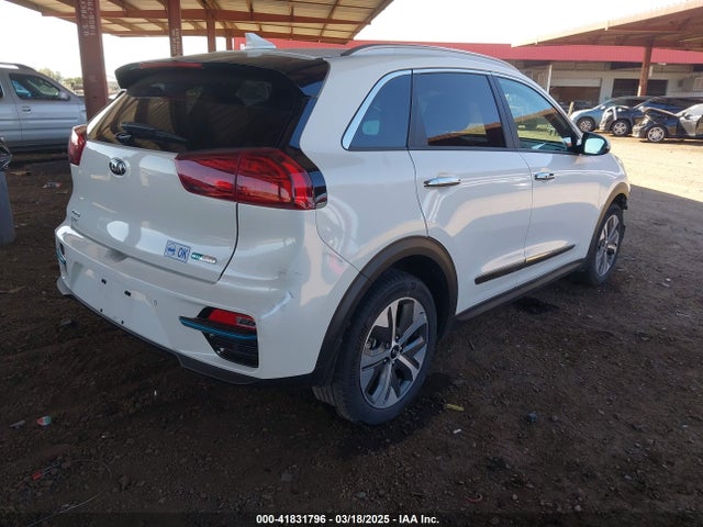 KNDCE3LG2L5072673 KIA 2020