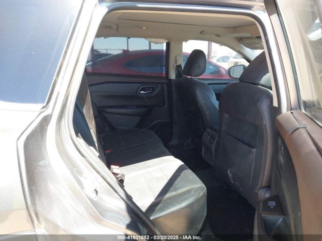 JN8AT3BA9MW001447 Nissan Rogue Sv Fwd