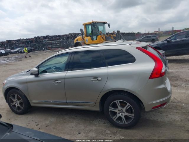 YV4902RC5F2579433 Volvo Xc60 T6 Premier Plus