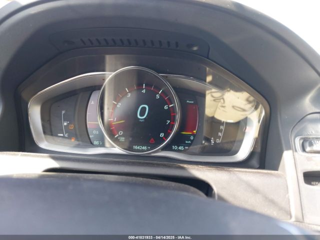 YV4902RC5F2579433 Volvo Xc60 T6 Premier Plus