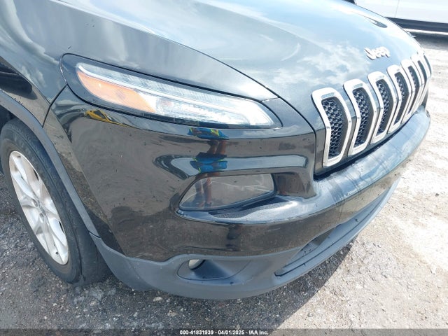 1C4PJMCS6FW787736 Jeep Cherokee Latitude