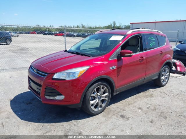 1FMCU0J98EUD14361 Ford Escape Titanium
