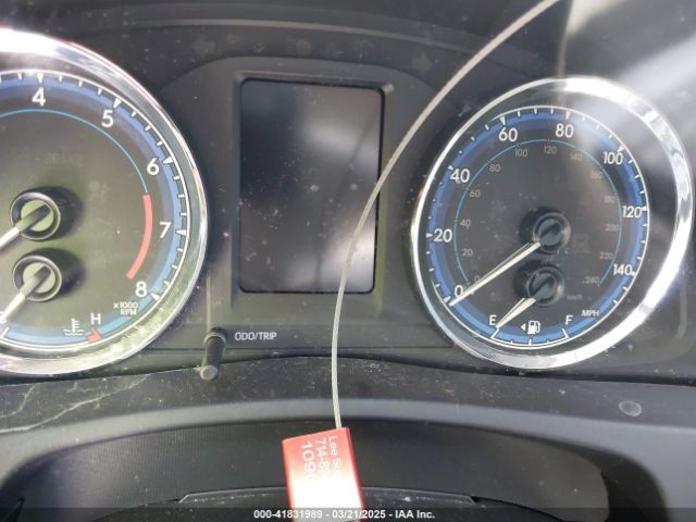 5YFBURHE7KP938152 Toyota COROLLA LE