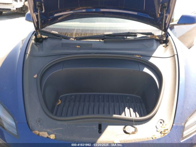 2024 TESLA MODEL 3 5YJ3E1EAXRF751577 Photo 9