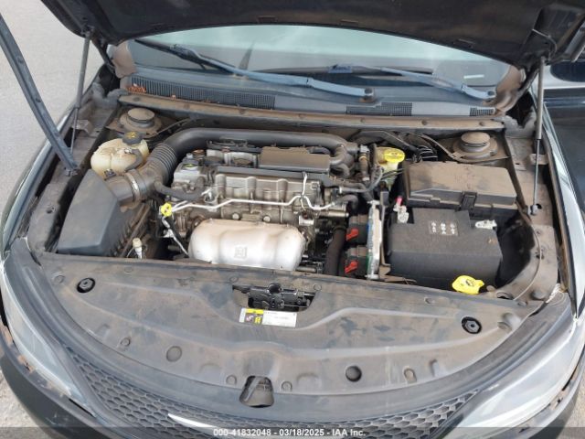 2017 CHRYSLER 200 1C3CCCFB2HN502784 Photo 9