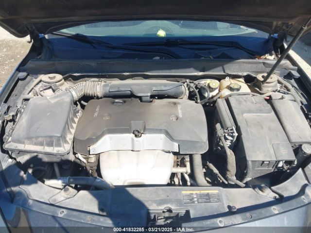 1G11E5SL2EF258804 Chevrolet MALIBU 2LT