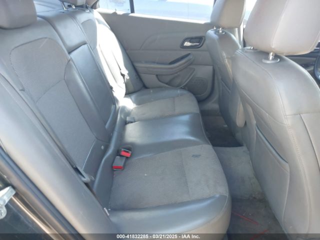 1G11E5SL2EF258804 Chevrolet MALIBU 2LT