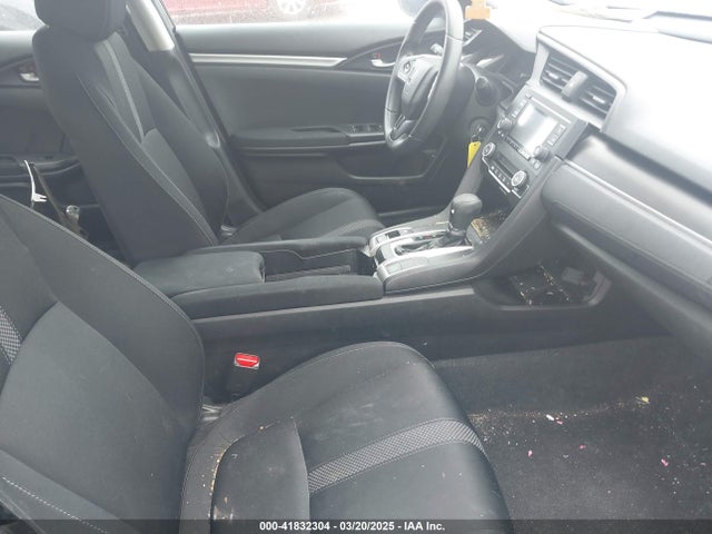 Honda Civic Lx 2021 2HGFC2F6XMH528558 Image 5