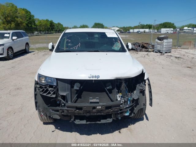 1C4RJFAG3NC138737 Jeep Grand Cherokee Wk Laredo E 4x4