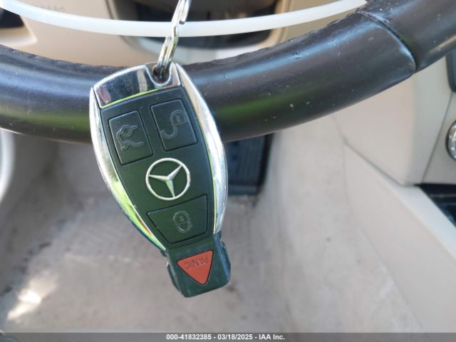 WDDGF4HB3ER305107 Mercedes-Benz C 250 Luxury/sport