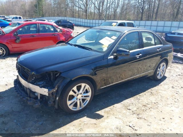 WDDGF4HB3ER305107 Mercedes-Benz C 250 Luxury/sport