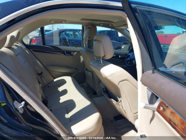 WDDGF4HB3ER305107 Mercedes-Benz C 250 Luxury/sport