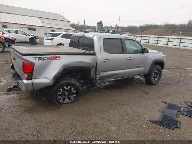 3TMCZ5AN7KM246599 Toyota Tacoma Trd Off Road